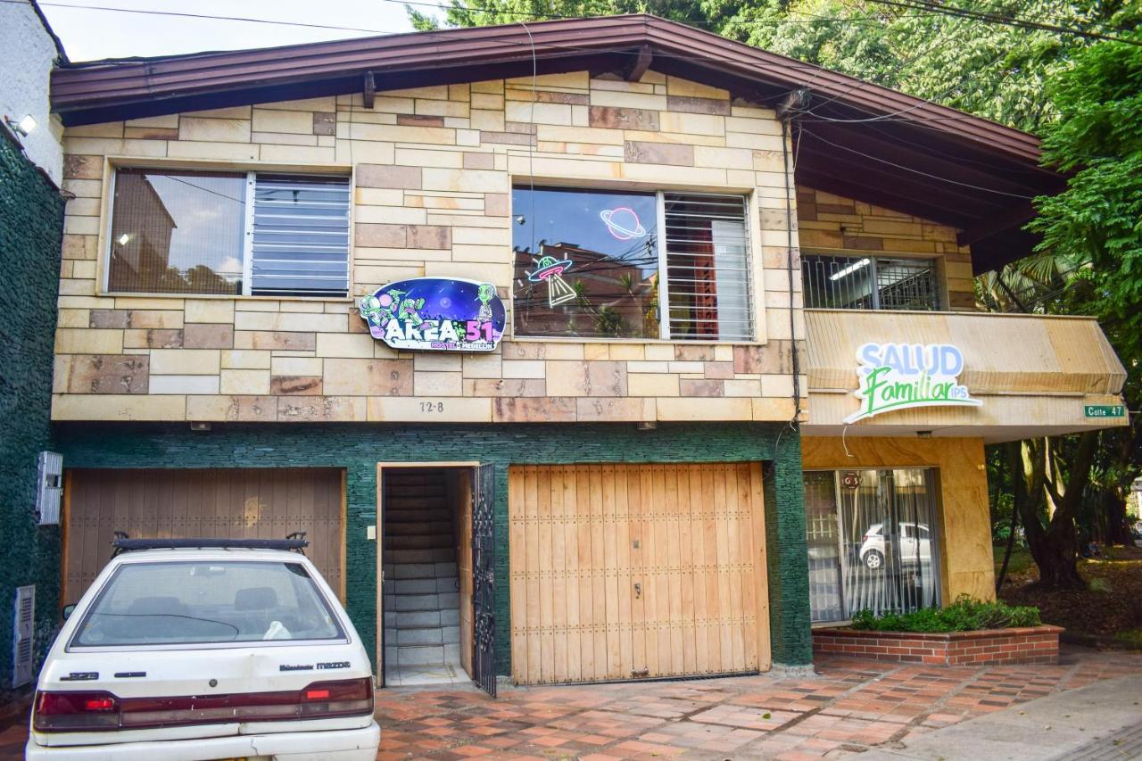Area 51 Hostel Μεντεγίν Εξωτερικό φωτογραφία