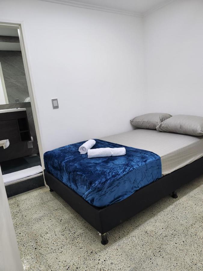 Area 51 Hostel Μεντεγίν Εξωτερικό φωτογραφία